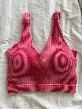 Zenana Outfitters Ribbed V-Neck Crop Top